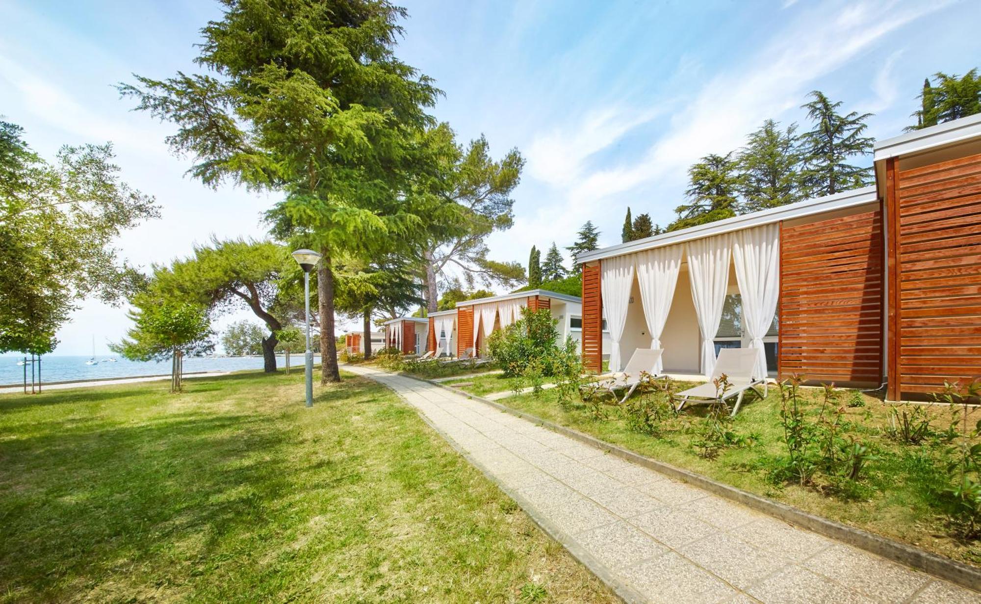 Adria Apartments - Hotel & Resort Adria Ankaran Exteriör bild